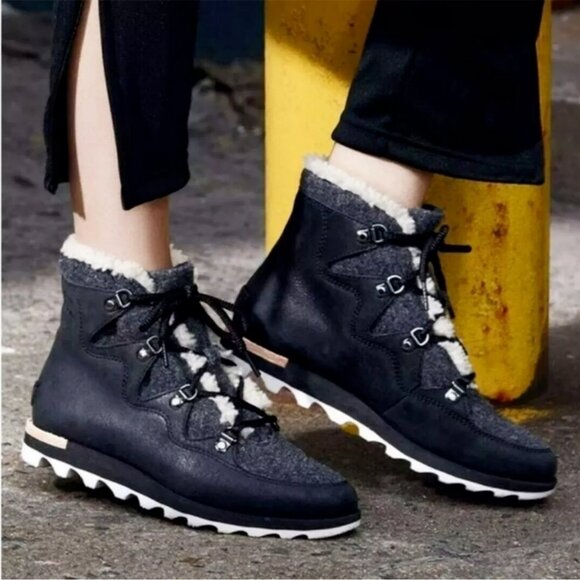 Sorel Sneakchic Alpine Wedge Ankle Boots Bootie Wool Leather Black Size … - Picture 2 of 13